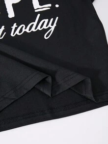 SHEIN 青少年女孩休闲百搭 T 恤和裤子套装，字母和数字印花长袖圆领上衣搭配阔腿裤，适合上学、通勤、散步、购物、郊游，可搭配夹克、外套、羽绒服 - 黑色 - 查看 5