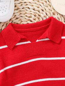 SHEIN Bébé garçon/fille pull décontracté et polyvalent à rayures colorées avec col et demi-zip - Rouge - Voir 3