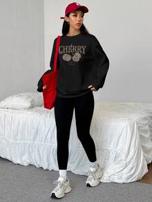 SHEIN EZwear 2 件套休闲复古豹纹和樱桃印花图案宽松圆领运动衫和紧身裤套装，适合秋冬季 - 黑色 - 查看 5