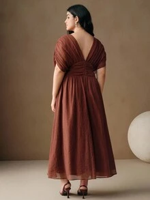 Anewsta Plus Size Women Summer V-Neck Sleeveless Ruched Waist Dress, Suitable For Beach Vacation - Brown - View 2