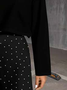 SHEIN Essnce 1. 2 件/套大码女式波尔卡圆点印花圆领长袖 T 恤和连衣裙，适合秋冬季，秋季时尚，黑色 T 恤，黑色连衣裙 - 彩色 - 查看 8