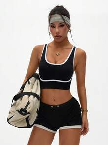 Dewbera 女士无缝黑色运动文胸，性感镂空背部设计 - 黑與白 - 查看 6