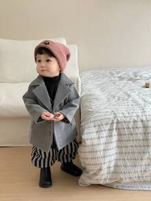 SHEIN 男婴休闲经典外套，时尚日常西装领大衣，柔软舒适，适合户外活动，适合学院风、英伦风秋冬穿着。