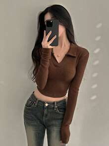 DAZY 女式休闲纯色 Polo 领修身短款 T 恤，秋季，返校服长袖女式上衣 - 鏽棕色 - 查看 3