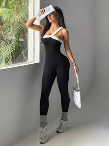 Dewbera Seamless Sexy Asymmetric-Shoulder Sleeveless Lifting Sports Jumpsuit For Women Women Sports Jumpsuits Seamless Workout Jumpsuits Seamless Yoga Jumpsuit Woman Workout Jumpsuit Yoga Romper - Black - View 4