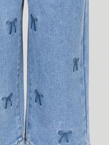 SHEIN Explorewe Blugi din denim pentru fete, blugi casual confortabili cu picior larg, cu broderie fluture, potriviți pentru primăvară, vară, toamnă și iarnă - Spălare medie - Vizualizare 3