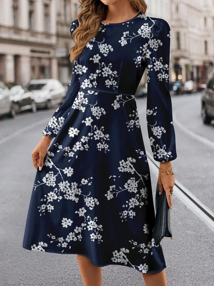 SHEIN Clasi Đầm ôm cổ tròn tay dài họa tiết hoa màu xanh navy dành cho nữ, phù hợp cho mùa thu/đông - Nhiều màu - Xem 1