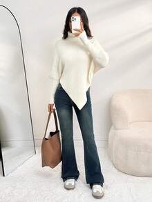 SHEIN PETITE 女士不对称蝙蝠袖下摆纯色高领毛衣，时尚百搭，适合假日度假，娇小身材也能轻松驾驭，品质升级，秋冬季节，感恩节女装之选，纯白色蝙蝠袖毛衣，通勤休闲皆宜，显瘦保暖，高领设计，是秋冬季的理想之选。 - 白色 - 查看 9