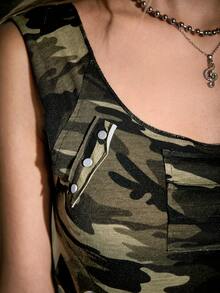 ROMWE J-Fashion Y2K 宝贝动漫眼迷彩印花紧身女款 Kpop T 恤 - 軍綠色 - 查看 3