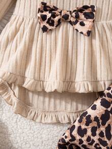 SHEIN 2 件套女婴可爱针织长袖蝴蝶结装饰上衣和豹纹裤子套装，休闲 - 彩色 - 查看 7