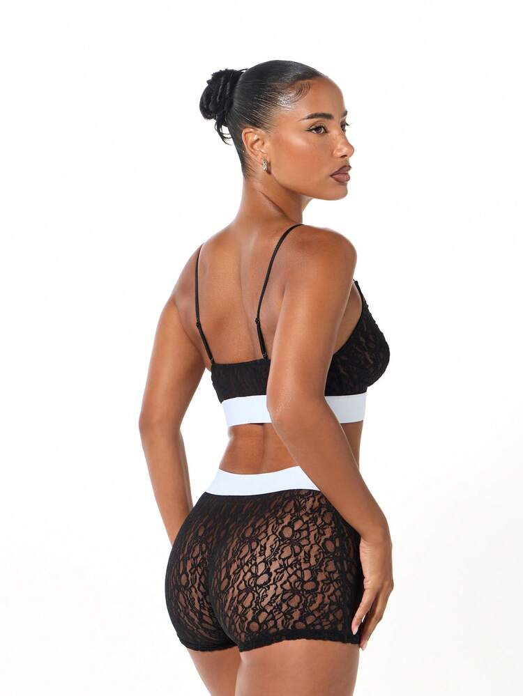 SUMWON WOMEN Triangle Lace Bralette With Contrast Band