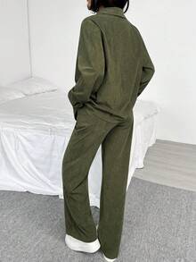 SHEIN 3 件套青少年女孩休闲日常通勤装 - 灯芯绒长袖衬衫、吊带背心和阔腿裤，秋季 - 軍綠色 - 查看 2