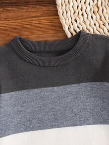 SHEIN Sweater Kasual Lengan Panjang Bergaris Ukuran Besar untuk Anak Laki-laki, Pakaian Musim Gugur dan Musim Dingin untuk Anak Perempuan - Grey - View 3