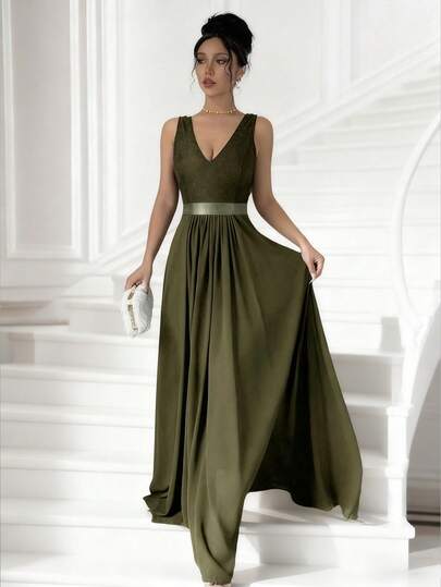 Lyxana Vestido elegante y romántico de fiesta de línea "A" para mujer con cuello en V sin mangas y cintura ceñida, conjunto de mujer maxivestido