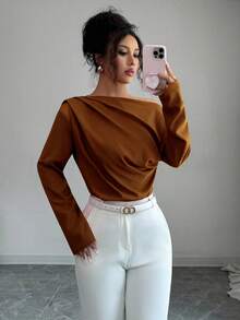 Elenzga Áo cánh dài tay xếp nếp lệch vai mới thu đông dành cho nữ - Màu Khaki - Xem 4