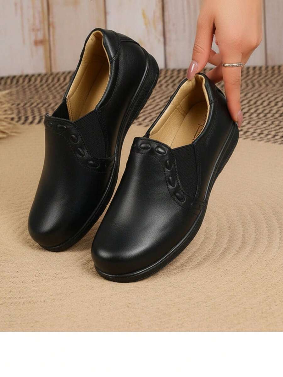 Women Loafers Shoes - Black - View 1