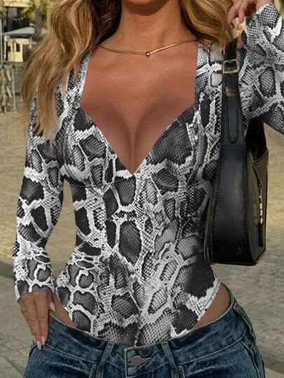 SHEIN Mono de manga larga con cuello de corazón y estampado de piel de serpiente sexy de moda para mujer