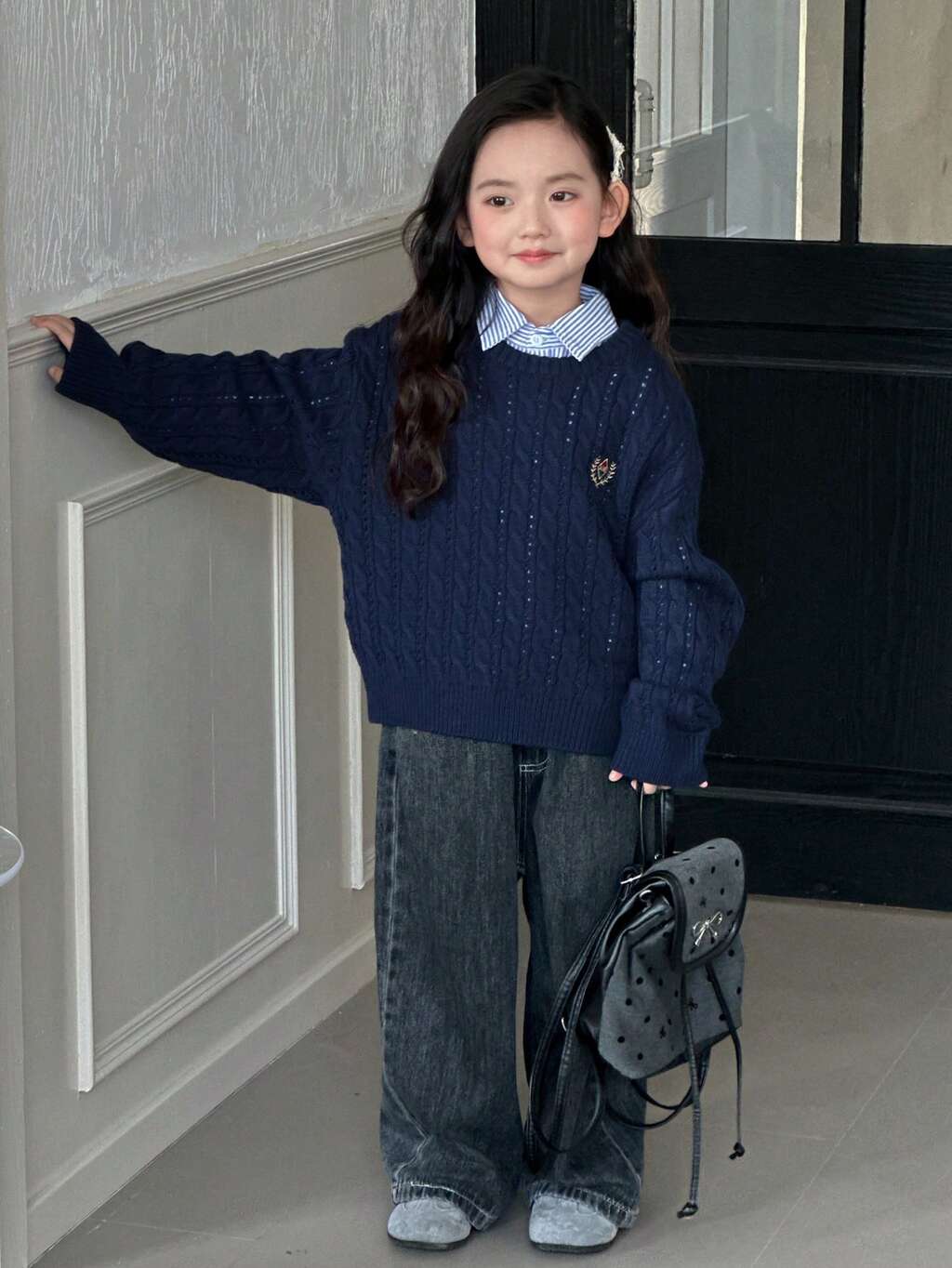 Young Girls Round Neck Cable Twist Knit Sweater, Academic Style, Autumn/Winter