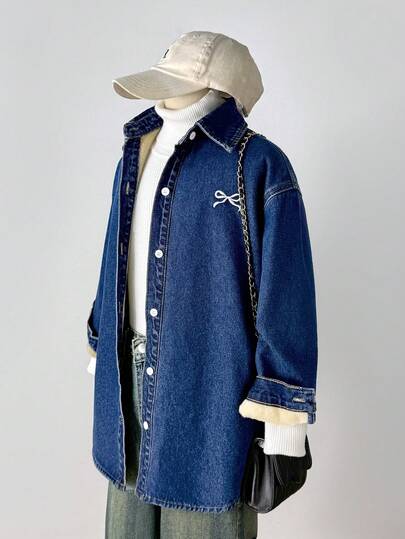 SHEIN Tween Girls Y2k 90-tals vinter termofodrad rosettbroderi varm och bekväm grundläggande lös blå denimlång skjortjacka, avslappnad och mångsidig för flickor höst/vinter vardagskläder och streetwear-kostymer, för flickor Halloween- och julkläder, flickvinterjacka, tween jeansjacka, vinterkläder