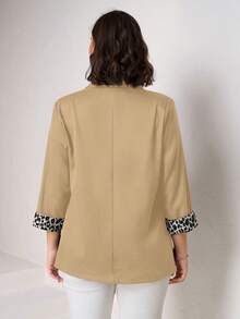 SHEIN Clasi Leopard Print Plus Size Women's Blazer With Cuff Splicing, Elegant Daily Wear Office Commute In Fall/Winter - Khaki - View 2
