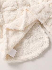 Sparklyn 女童纹理提花面料披肩领仿皮草夹克，时尚高端优雅百搭小外套，白色花卉图案，秋冬返校季 - 白色 - 查看 6