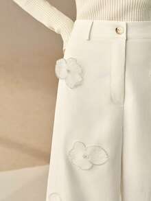 Cévolie White 3D Floral Decor Wide Leg Women Pants