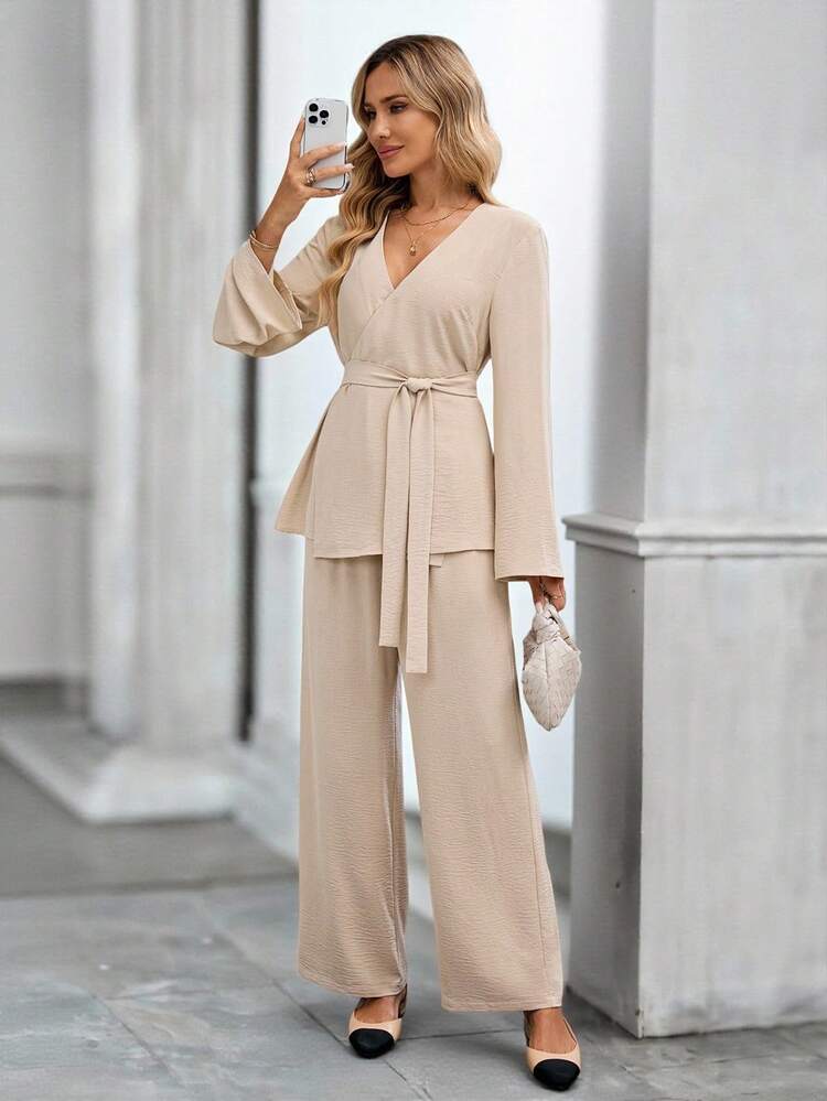 Women Solid Color Round Neck Short Sleeve Top And Flower Print Wide Leg Pants Set For Summer Two Pieces Outfits Two Piece Set Women Elegant Beige Two Piece Set Modest Two Piece Set 2 Piece Lounge Sets Woman Setup Autumn Winter Women