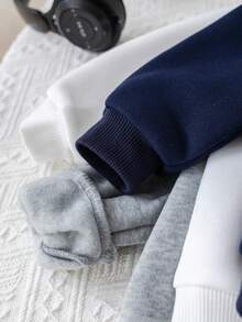 SHEIN Babygirl 可爱卡通图案休闲连帽卫衣，秋冬 - 彩色 - 查看 7