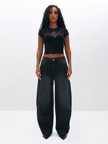 BABYPHAT 插肩袖图案 T 恤，带有脚本印花徽标短袖短款上衣，适合夏季休闲穿着 - 黑色 - 查看 8