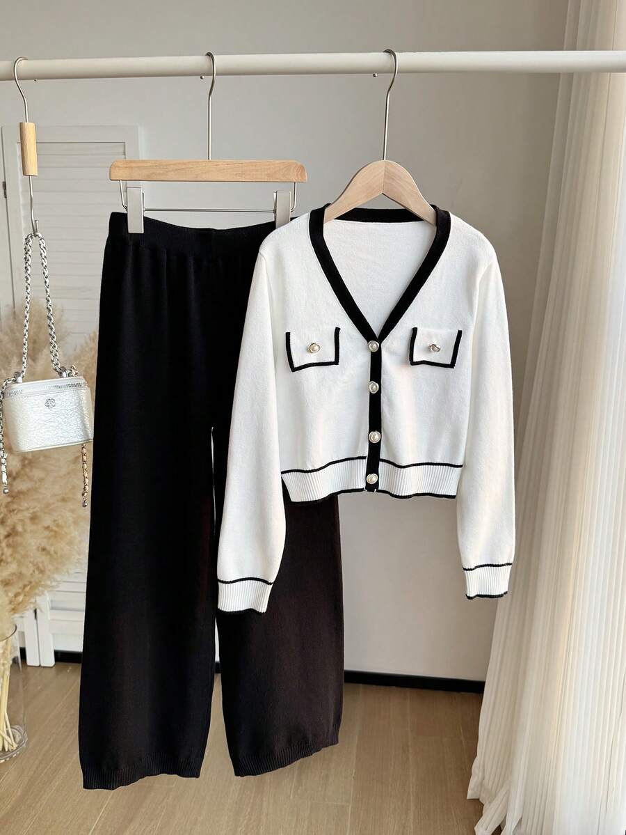 2 件套青少年女孩 V 领手工珍珠纽扣开衫和直筒裤套装，学院风，适合圣诞节、返校季，宽松简约 - 黑與白 - 查看 1