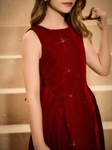 Tween Girl' 优雅酒红色天鹅绒无袖腰部收紧露背蝴蝶结可拆卸荷叶边下摆连衣裙，正式礼服 - 酒紅色 - 查看 8