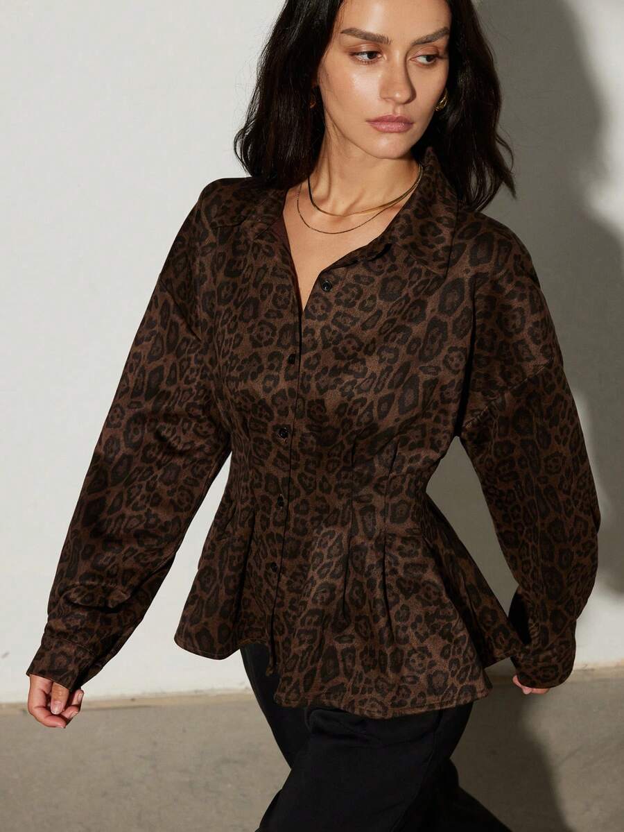 Aveloria Modichic Suede Leopard Print Stylish V-Neck Cinched Waist Shirt - Multicolor - View 1