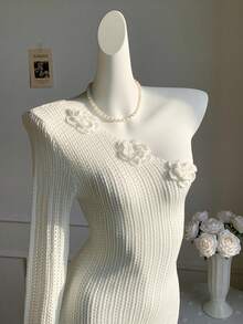 SHEIN EZwear 钩花镂空针织修身长袖连衣裙 - 白色 - 查看 3