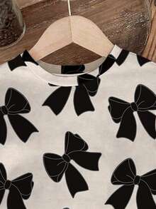 SHEIN Baby Girls' Bow Allover Print Round Neck Short Sleeve T-Shirt And Knitted Legging Shorts 2 Pieces Outfit, Adorable, Black Bow Baby Outfit Casual Baby Girl Clothes - Black - View 3