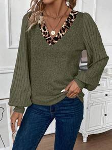 SHEIN LUNE New Fashion Women Leopard Print V-Neck Lantern Sleeve Long Sleeve T-Shirt - Army Green - View 4