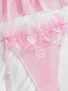 SHEIN 纯真、纯洁、甜美、活泼的立体花卉装饰下摆吊带背心 + 吊袜带 + 丁字裤 + 2 个腿环，4 件套女士性感内衣套装 - 粉色 - 查看 4