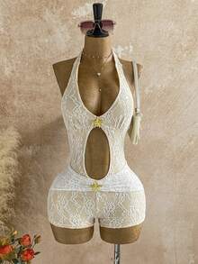 Soleia 春夏休闲度假西部海滩婚礼宾客服装、毕业早午餐、圣帕特里克节春假复活节音乐节优雅波西米亚热带金属蝴蝶结露背迷你女士连体裤 - 白色 - 查看 1