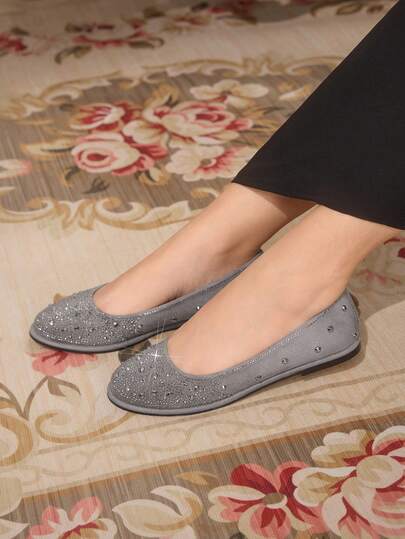 CUCCOO TILAWA Women's Round Toe Rhinestone Flat Slip-On Shoes