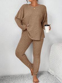 SHEIN Frenchy Conjunto informal de 2 piezas de top de manga larga acanalado de cuello redondo y pantalones de unicolor en talla grande - Caqui - Ver 5