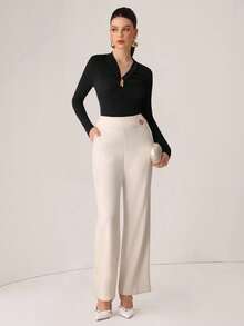 NOVVYNE Metal Buckle V-Neck Pleated Long Sleeve Elegant Fitted T-Shirt - Black - View 5