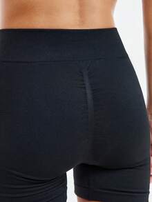 Loungeista 1 Set Women Sports Bra And Panty Sets Casual Solid Color Sports Fitness Fashion Sleeveless Top And Shorts Set Comfortable Sportswear Suitable For Sports Running And Outdoor Daily Wear - Black - View 8