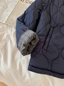 Linhara 加大码绗缝外套，几何绗缝图案，简约通勤风格，格子拼接 - 藏蓝色 - 查看 6