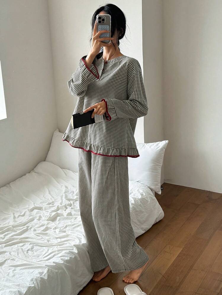 Cute Plaid Contrast Color Ruffle Trim Women Pajama Set, Winter Clothes