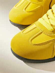 CUCCOO EASI Women's Sneakers New Autumn/Winter Plush Skateboard Shoes, Internal Heightening Racing Shoes