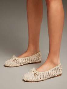 Solezae Ladies Crochet Mary Jane Ballet Flat With Pearls For Christmas Valentine's Day - Beige - View 2
