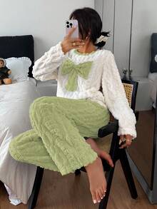 SHEIN Women's Colorblock Textured Fleece Bow Decor Long Sleeve Top & Pants Fluffy Cozy Pajama Clothes Set, Winter