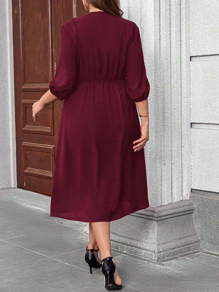 Plus Size V-Neck Regular Shoulder Puff Sleeve Concealing Belly Midi Dress