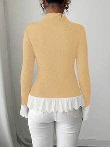 Selianne Camiseta de manga larga con cuello alto y volantes de color contrastante para mujer - Caqui - Ver 2