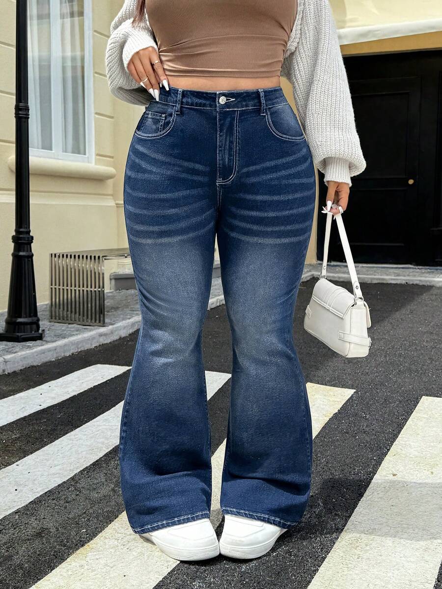 SHEIN ICON Plus Size Women Casual High Waist Washed Flare Leg Jeans - Dark Wash - View 1