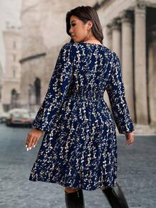 SHEIN LUNE Plus Size Women Floral Print Long Sleeve Ruffle Hem Dress, Autumn - Navy Blue - View 2